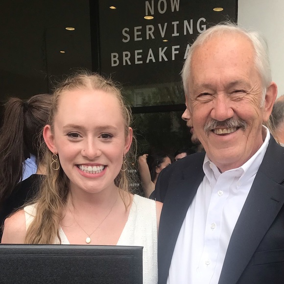 Meet your Posher, Anna - Picture 3 of 5